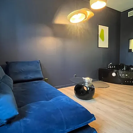 Avec Jacuzzi & Terrasse Vue Sur L'orb Apartman